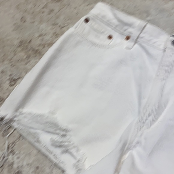 Abercrombie & Fitch Annie High Rise White Denim Shorts Size 4 NWOT - Picture 2 of 5